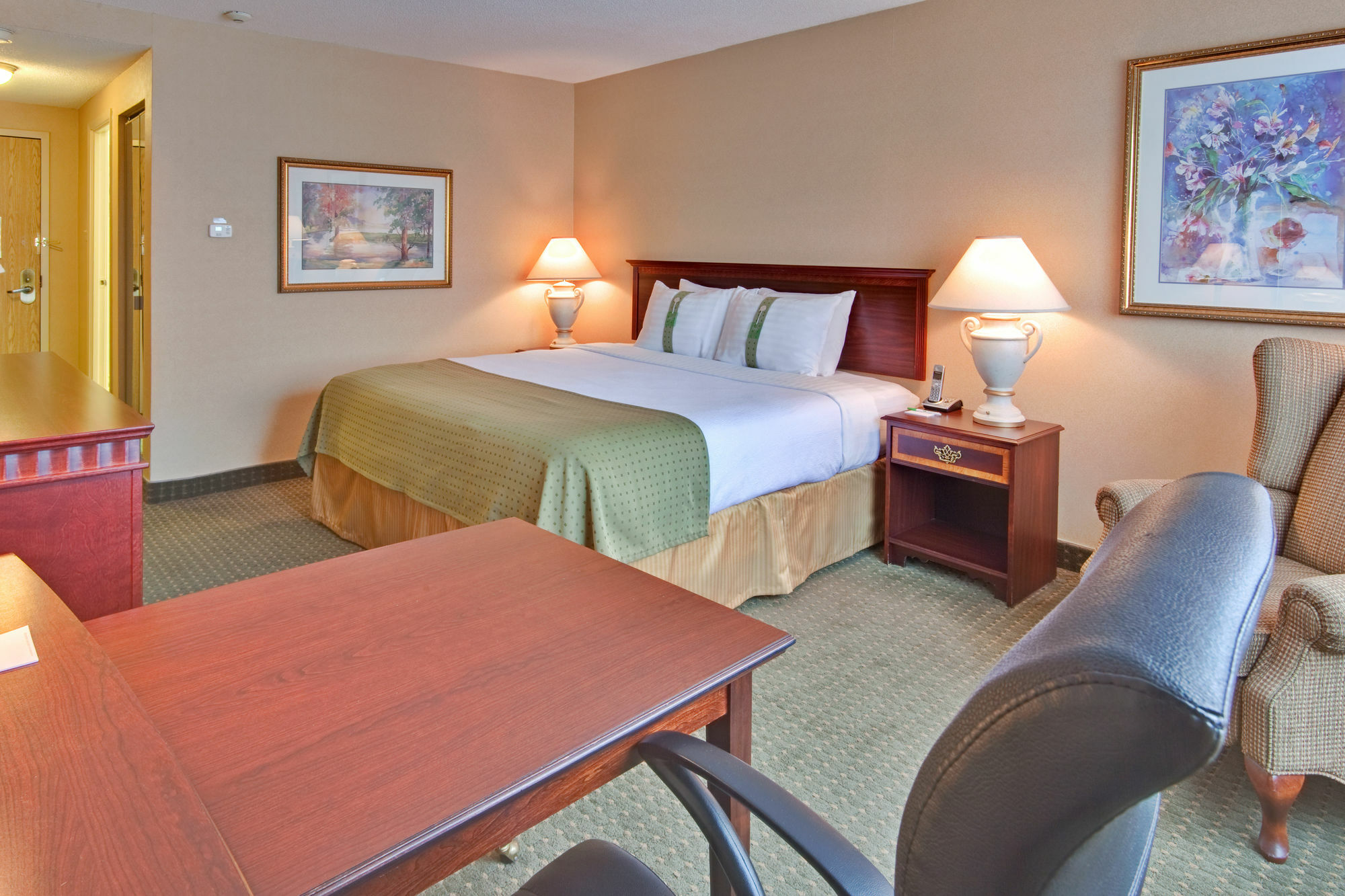 Hotel Doubletree By Hilton Kitchener Esterno foto